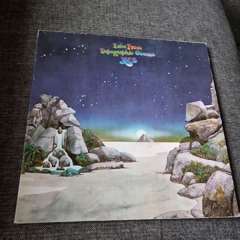 YES    TALES FROM TOPOGRAPHIC OCEANS