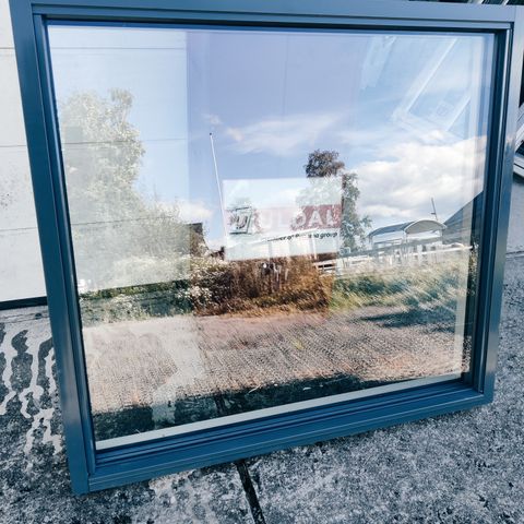 Uldal 120x110 3-lags energi glass, alminium kledning utvendig