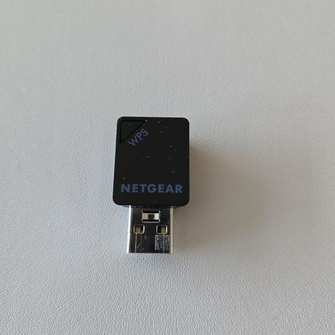 Netgear A6100 WF5/AC600 USB adapter