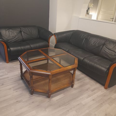 Sofa og Stuebord
