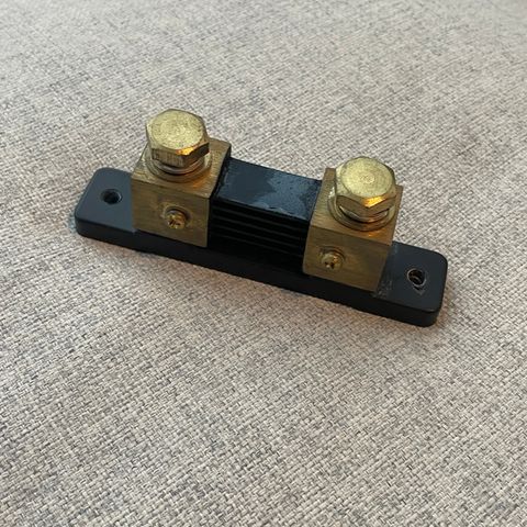 Victron Shunt 500A/50mV