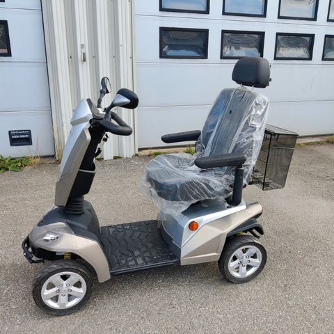 Kymco Scooter selges. Fremstår som ny.