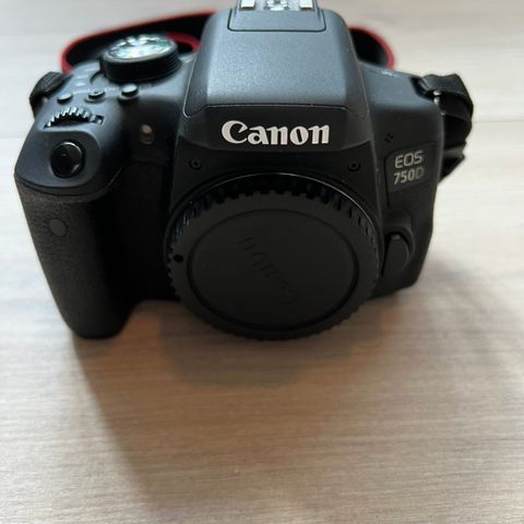 Canon EOS 750D