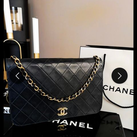 Chanel vintage single flap