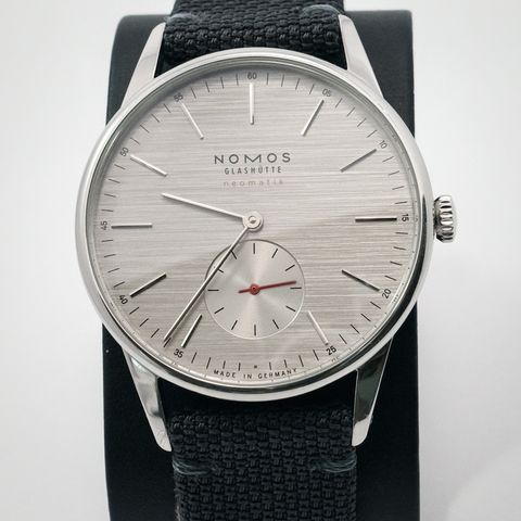 NOMOS Glashütte – Orion Neomatik 39 Silvercut