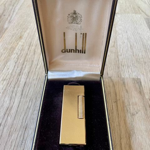 Vintage lighters Cartier og Dunhill