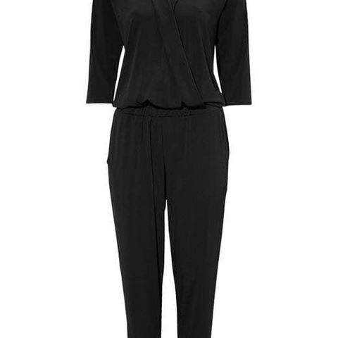 Jumpsuit fra Freequent med 3/4 arm