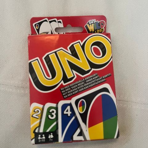 UNO kortspill