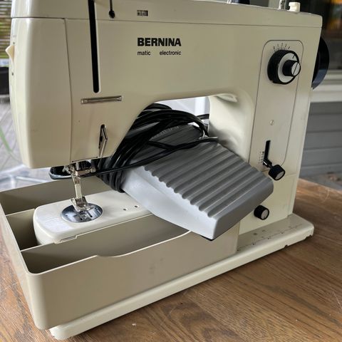 Symaskin Bernina matic eletronic