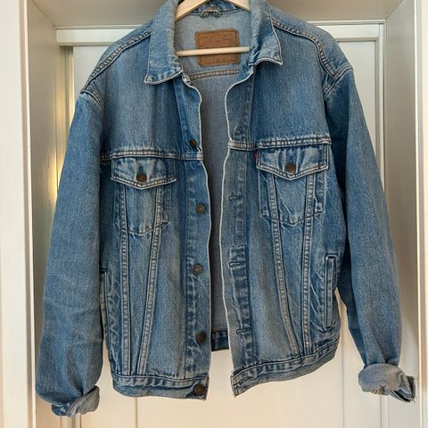 Vintage Levis olajakke