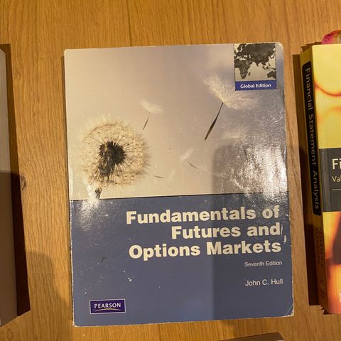 Fundamentals of futures and options markets - John C. Hull