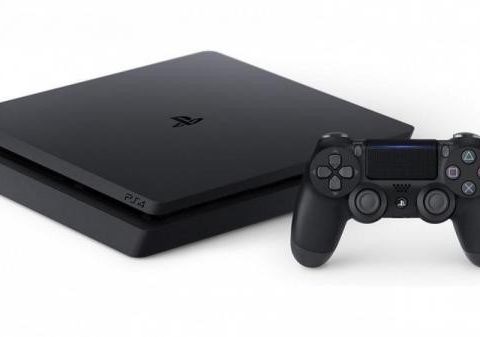 Playstation 4 Slim