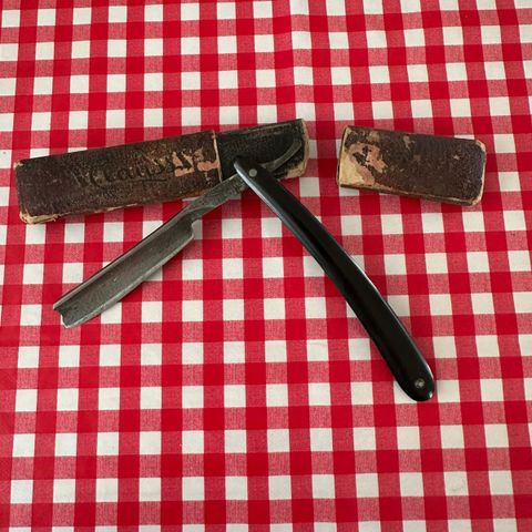 Gammel kvalitets barberkniv