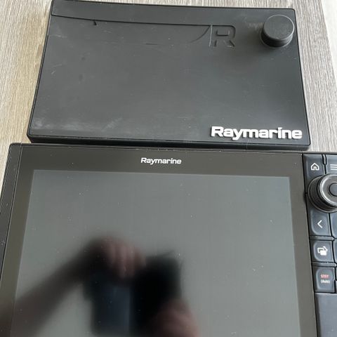 Raymarine Axiom PRO 12 S