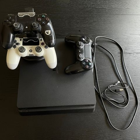 Playstation 4 slim - 500GB