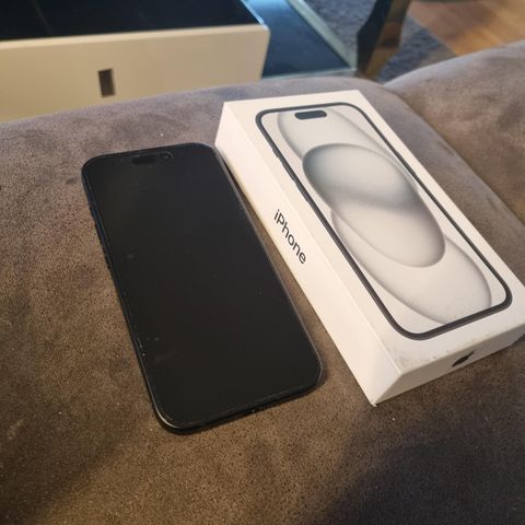 Iphone 15, black, 128GB,  inkl. panser glass og lommebok