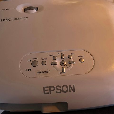 Epson EMP-TW700