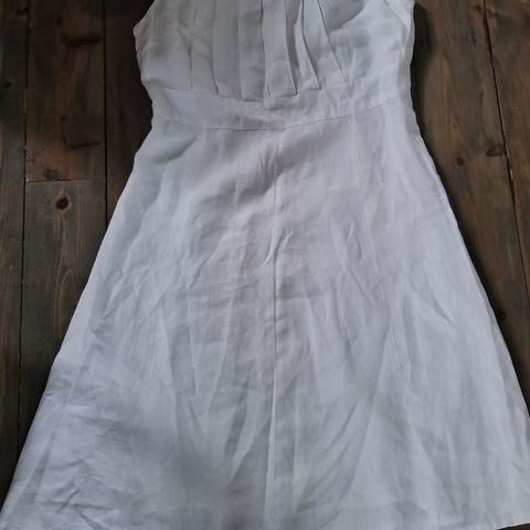 Flott , elegant kjole fra Tara merke  størrelse S
