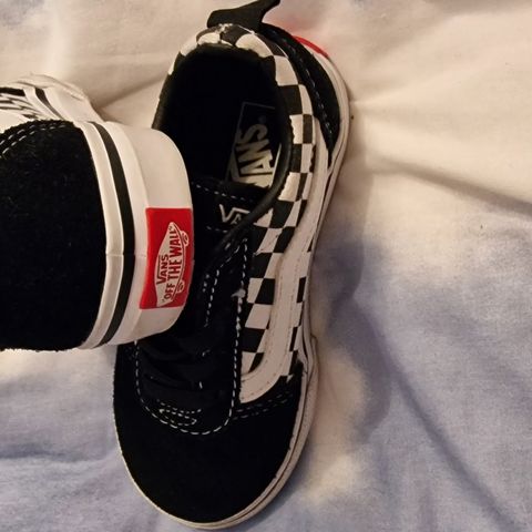 Vans ward checkerboard