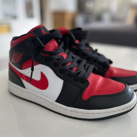 Pent brukte Nike Air Jordan