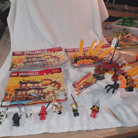 Lego ninjago 2507 fire temple