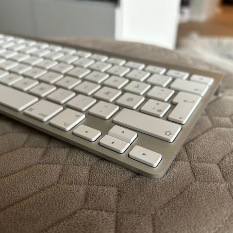 Pent brukt Apple trådløst tastatur