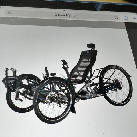 Scorpion liggesykkel med hjelpemotor selges for kr 70000.-