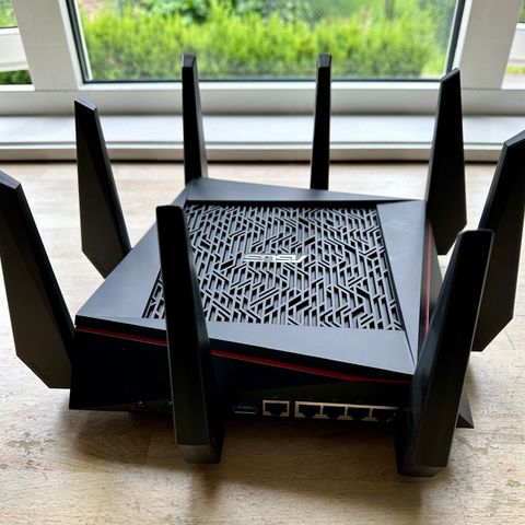 ASUS RT-AC5300 WIRELESS ROUTER