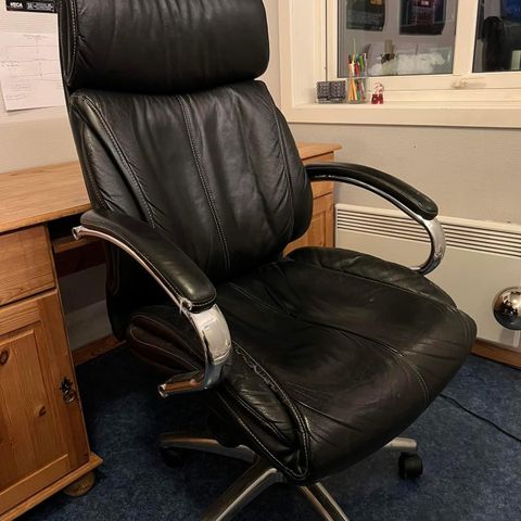 Kontorstol selges | Office chair for sale