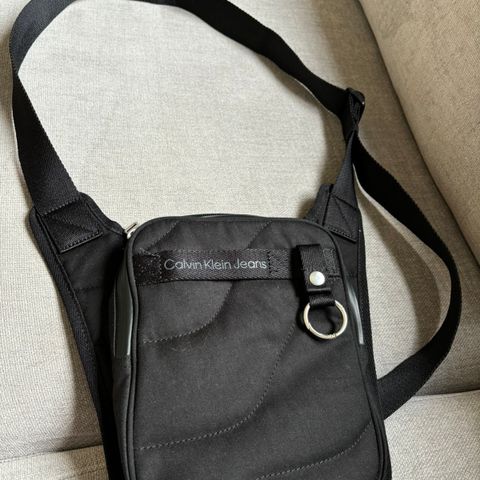 Calvin Klein Jeans Sling Bag