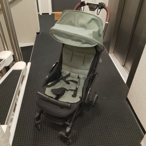 yngri york stroller