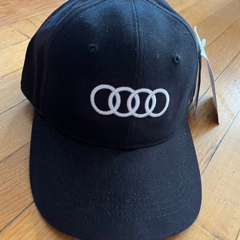 Audi Cap