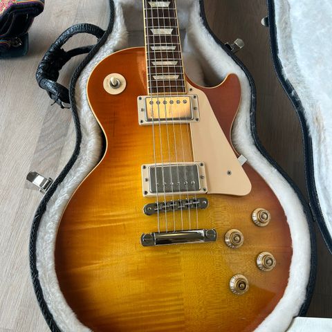 Gibson Les Paul Standard 2004 (60s neck vurderes byttet i 50s neck)