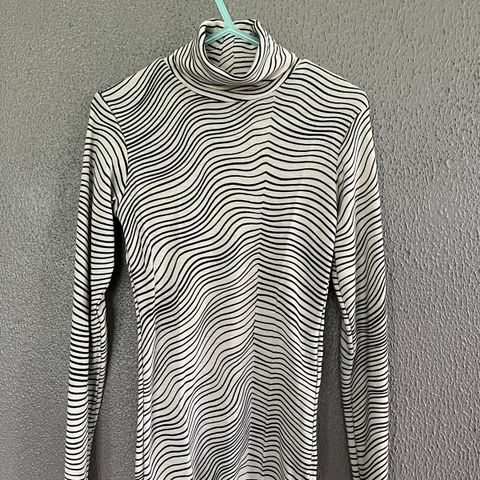 Marimekko turtleneck