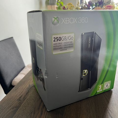 Ny Xbox 360 250gb