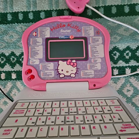 Barne-pc Hello Kitty
/ Lærings laptop