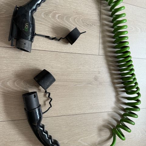 Ladekabel til Nissa Leaf.  7,4kW (32A) – Spiral