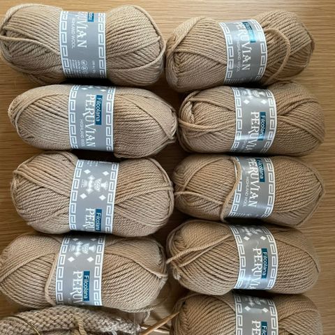 Ficolana: Peruvean Highland wool (364 Chai) - 10 nøster