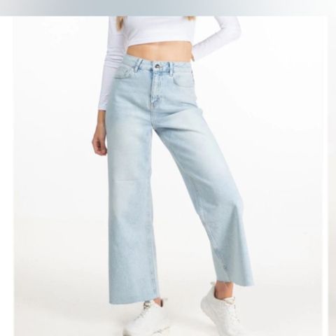 Famme jeans i størrelse S/M