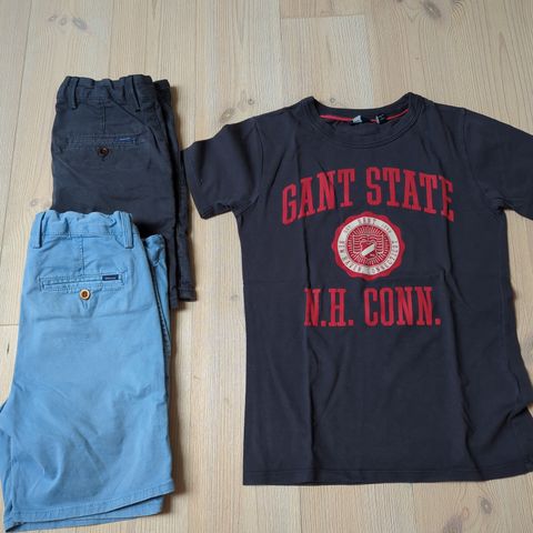 Str. 9-10 år (134-140) Gant shorts (chinos) og t-shirt