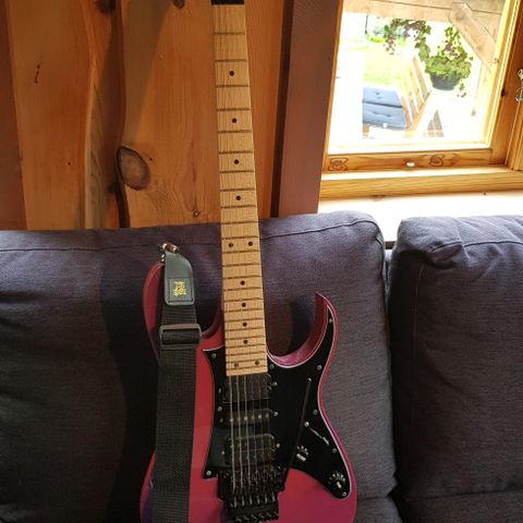 Ibanez RG550-PN