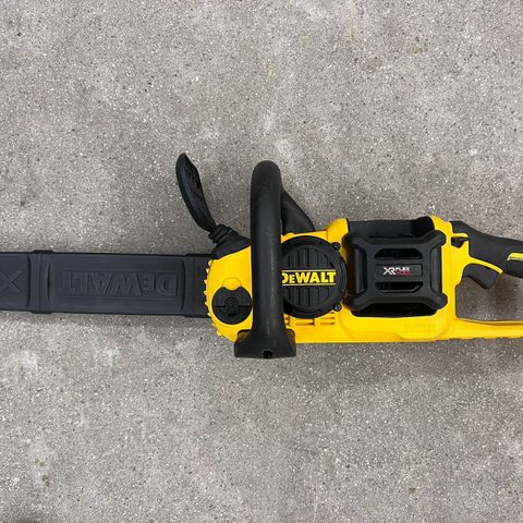 Dewalt batteridrevet motorsag