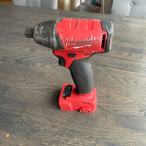 Milwaukee m18 muttertrekker