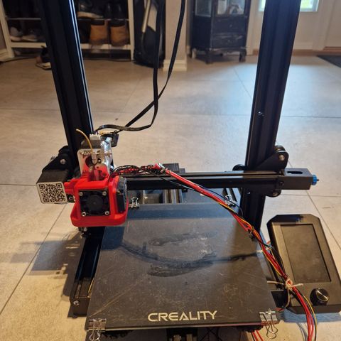 Billig 3D Printer, Creality Ender 3 v2