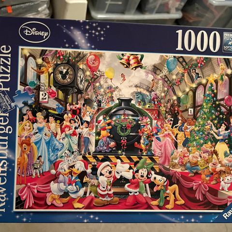 Puslespill 1000 brikker - Disney julemotiv