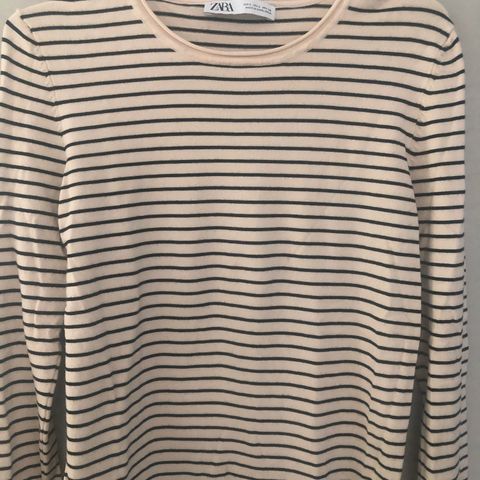 Zara, genser med striper, Str Large/ 100kr