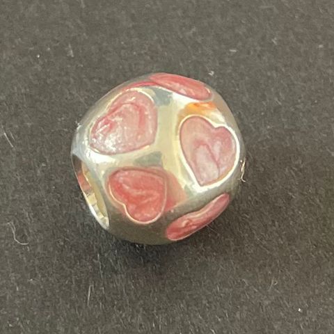 Pandora charm «Mother of Pearl Hearts» pink