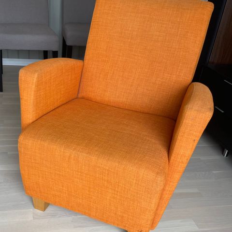 Oransje stoler