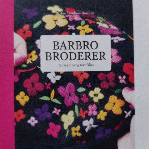 Barbro broderer