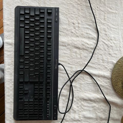 HyperX Alloy Core RGB tastatur